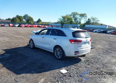 2017 Kia Sorento 3.3L Sxl z USA, uszkodzony, nr VIN 5XYPKDA5XHG303898